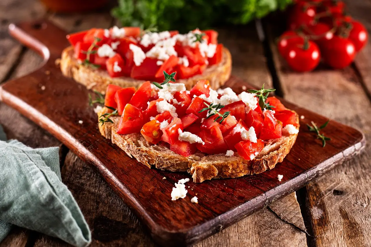 Fig and Prosciutto Bruschetta